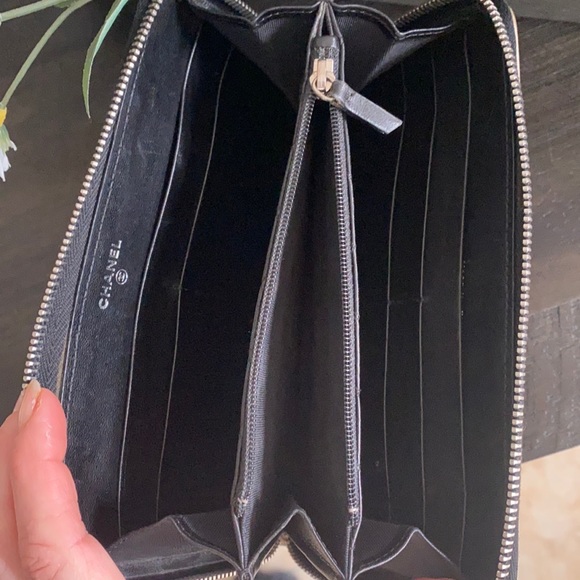 Chanel Black Wallet - Picture 11 of 16